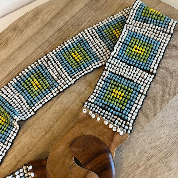 Vintage Wooden Loop Buckle Handmade in Indonesia Beaded Stretchy Belt Free Size - Picture 2 of 9
